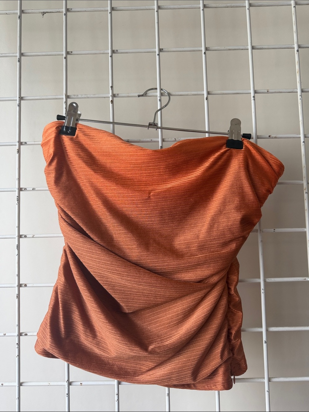 NWT Anthropologie Flat White Strapless Ruched Tube Top in Rust Orange Size Small